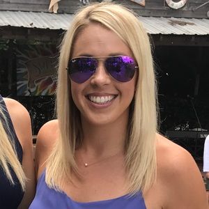 Meet your Posher, Samantha